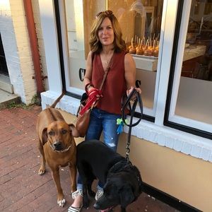 MEET YOUR POSHER, KELLEY